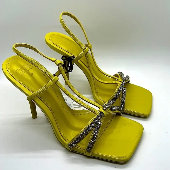 Zara Sexy NWT Lime Green Rhinestones High Heel Shoes **EU Sz 36/US Sz 6** 🔥🔥 - Picture 2 of 5